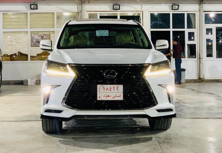 Lexus LX